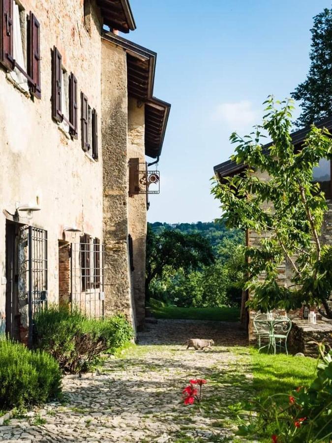 Agriturismo La Costa - Casa Vacanze Rovagnate Exterior foto